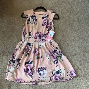 Floral pink dress